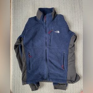 Men’s The North Face fleece jacket